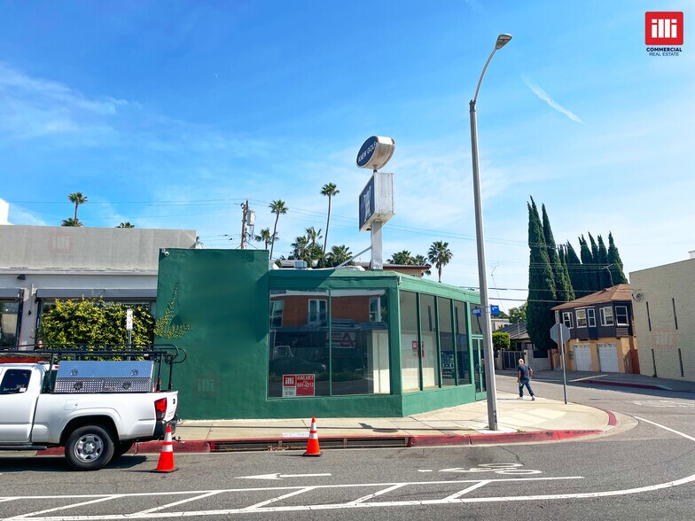 More Photos Of 1000 N Fairfax Ave, West Hollywood Storefront For Sale
