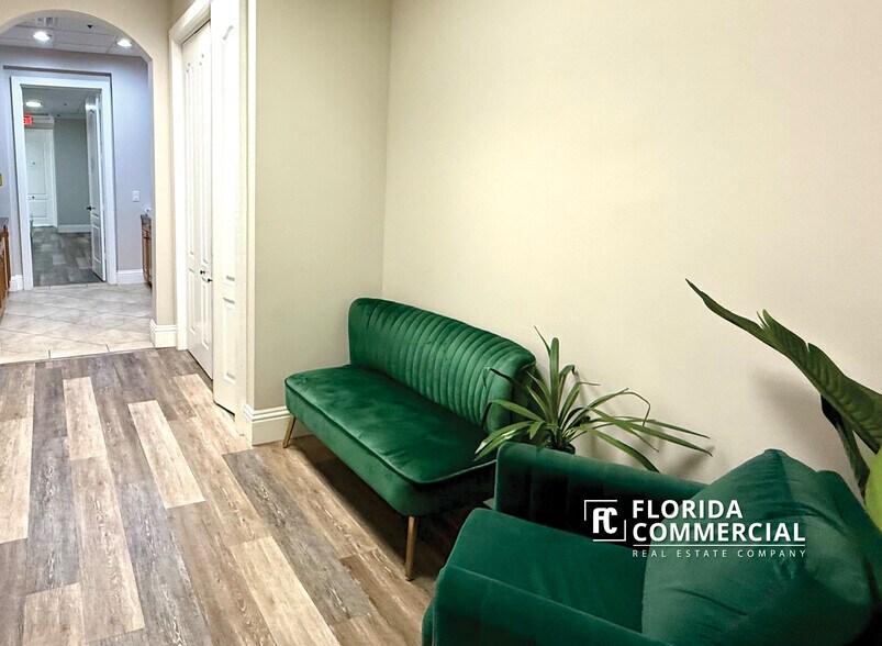 More Photos Of 2300 SE Monterey Rd, Stuart Office For Sale