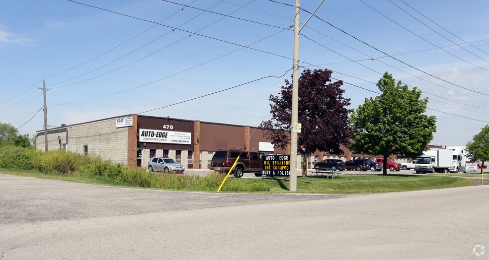 More Photos Of 470 Collier Macmillan Dr, Cambridge Warehouse For Lease