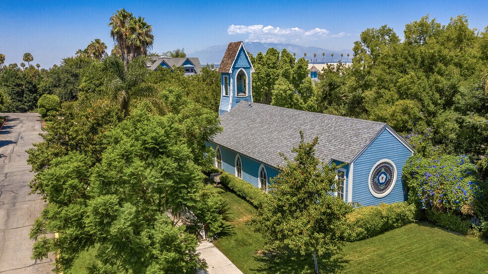 More Photos Of 2064 Orange Tree Ln, Redlands Lodge Meeting Hall For Sale