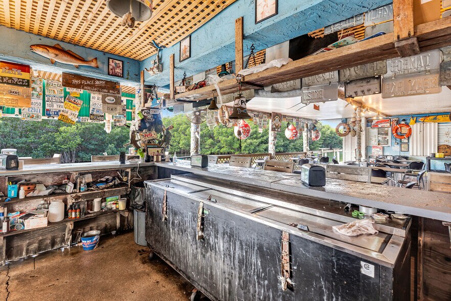 More Photos Of 58000 Card Sound Rd, Key Largo Restaurant For Sale