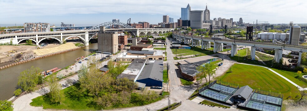 More Photos Of 1720 Fall St, Cleveland Manufacturing For Lease