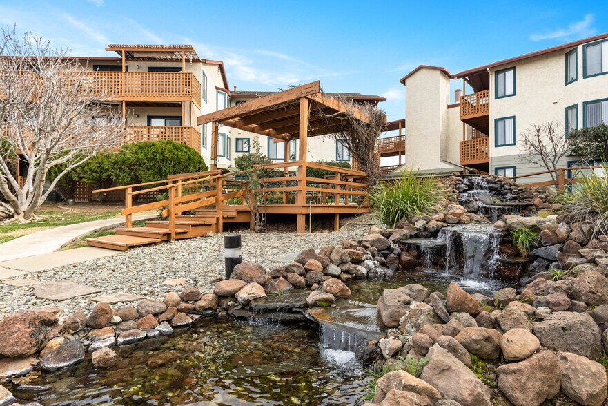 More Photos Of 2701 Sierra Sunrise Ter, Chico Apartments For Sale