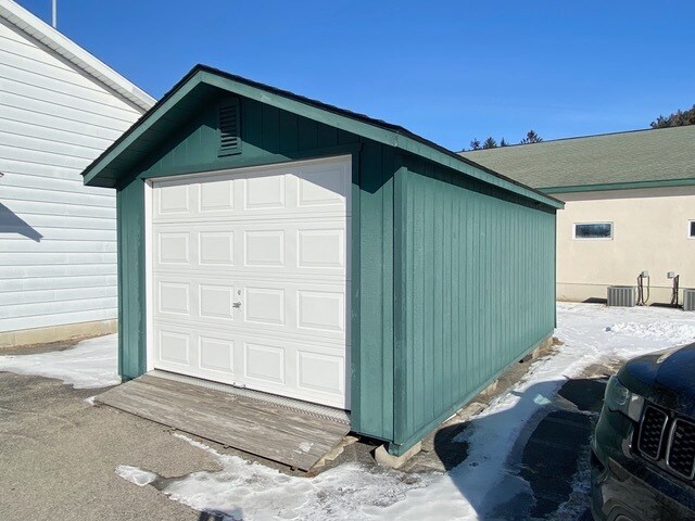 More Photos Of 122 Saratoga Rd, Schenectady General Retail For Sale