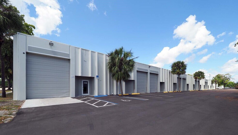 More Photos Of 3700-3798 NW 16th St, Lauderhill Unknown For Lease