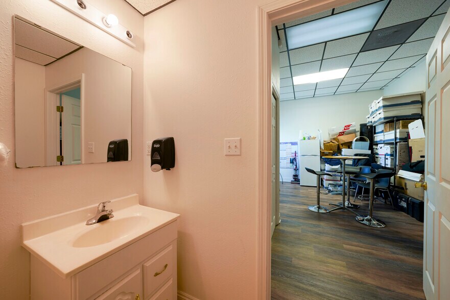More Photos Of , Miramar Beach General Retail For Sale