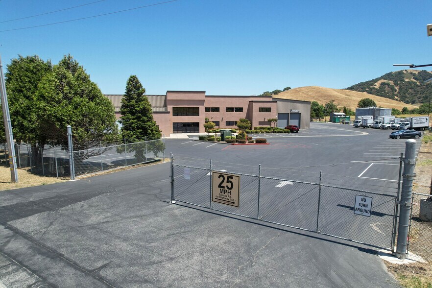 More Photos Of 800 Salinas Rd, San Juan Bautista Distribution For Sale