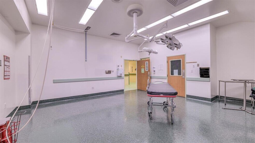 More Photos Of 301-305 Central Ave, Egg Harbor Township Medical For Lease