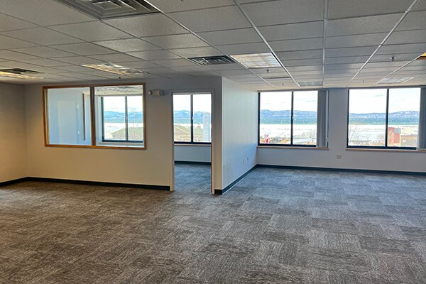 More Photos Of 30 Main St, Burlington Office For Lease