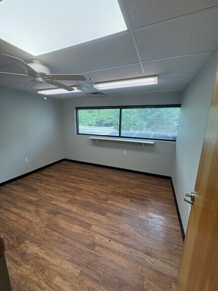 More Photos Of 2805 E Zion Rd, Fayetteville Medical For Lease