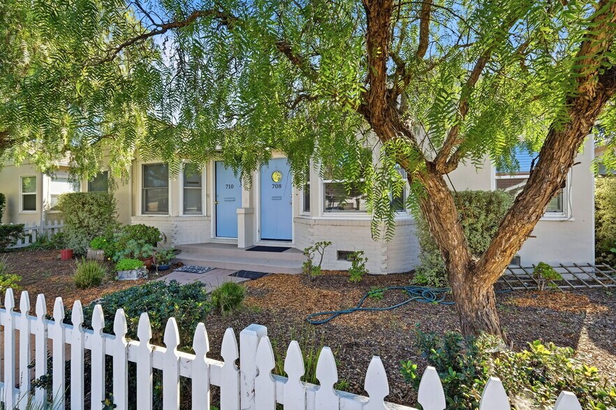 More Photos Of 704 Broadway, Santa Cruz Multifamily For Sale