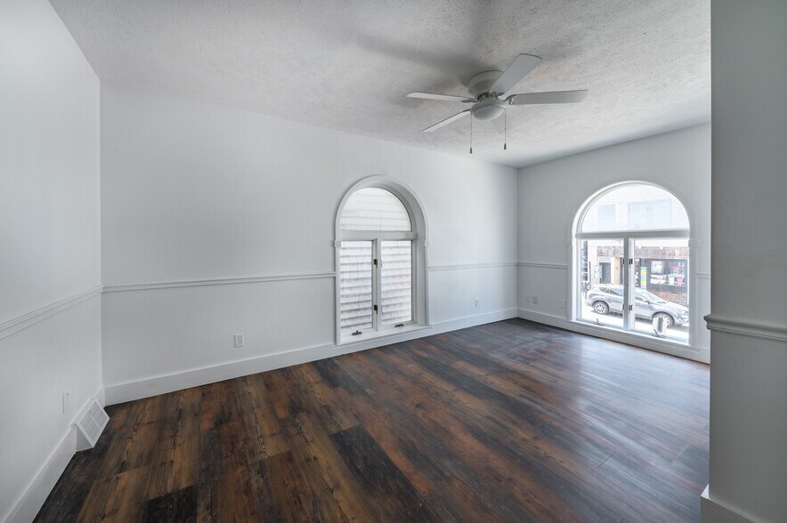 More Photos Of 231 Walnut St, Morgantown Office For Sale