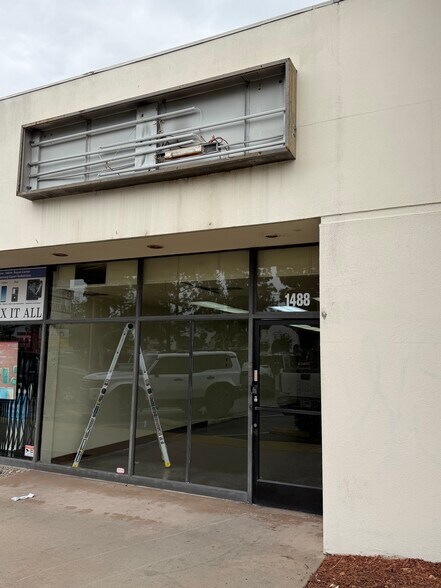 More Photos Of 1480-1490 W Whittier Blvd, La Habra General Retail For Lease