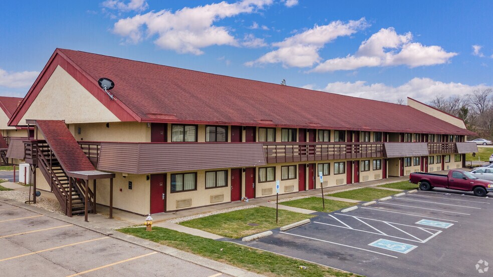 More Photos Of 7370 Miller Ln, Dayton Hotel For Sale