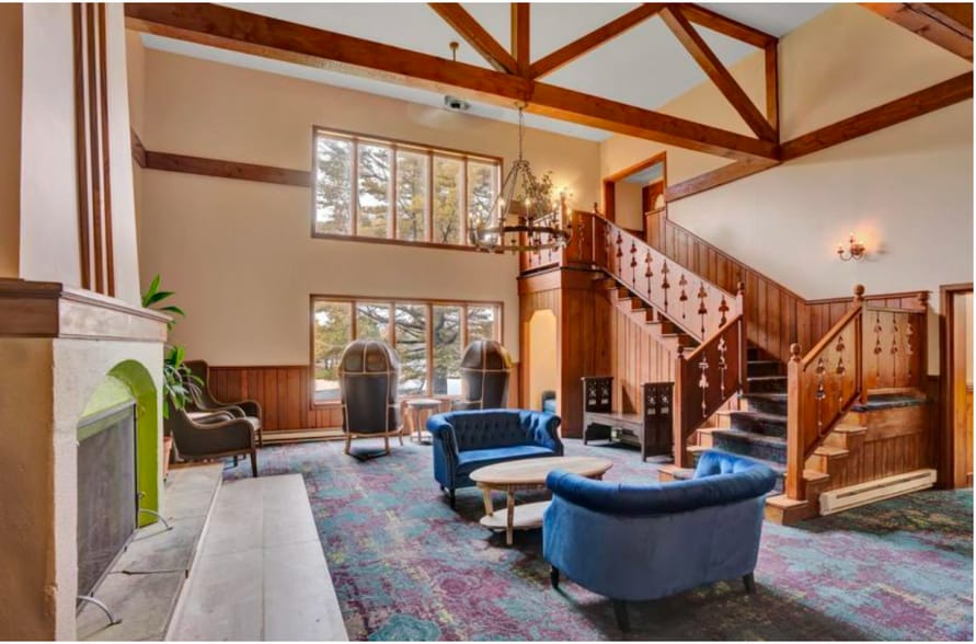 More Photos Of 428 Moseywood Rd, Lake Harmony Hotel For Sale