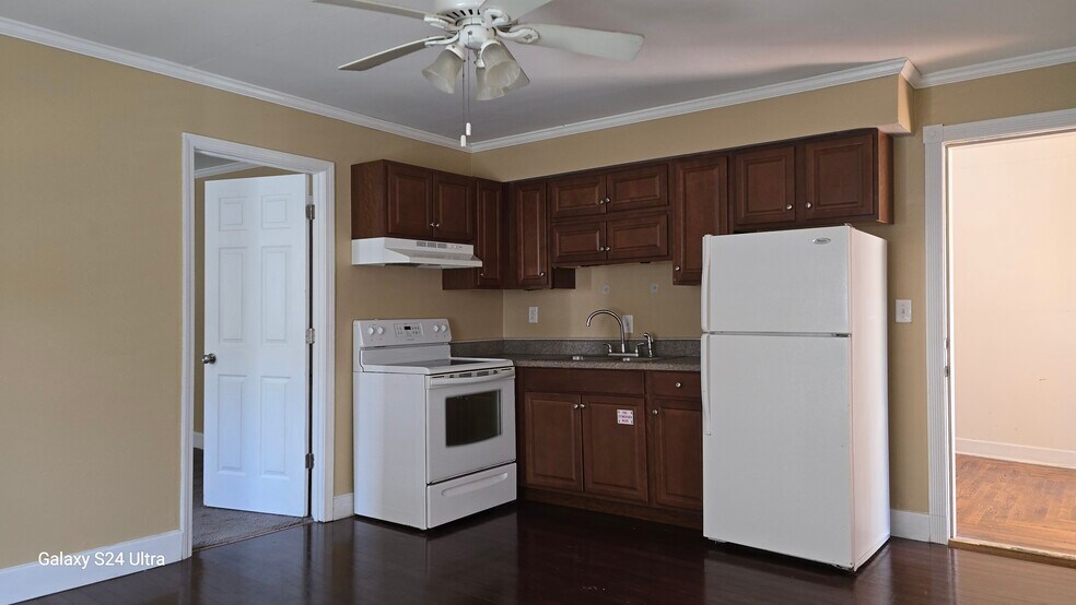 More Photos Of 311 Silver Pl, Knoxville Apartments For Sale