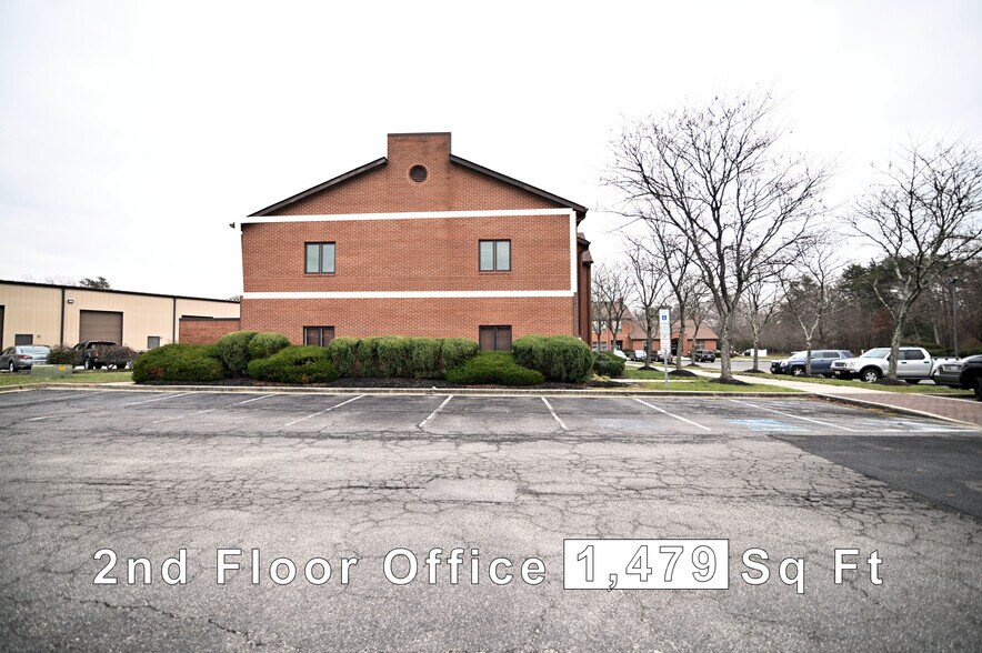 More Photos Of 6 Industrial Park, Waldorf Medical For Lease