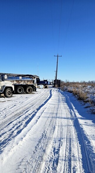More Photos Of 11333 84 St SE, Calgary Industrial For Sale