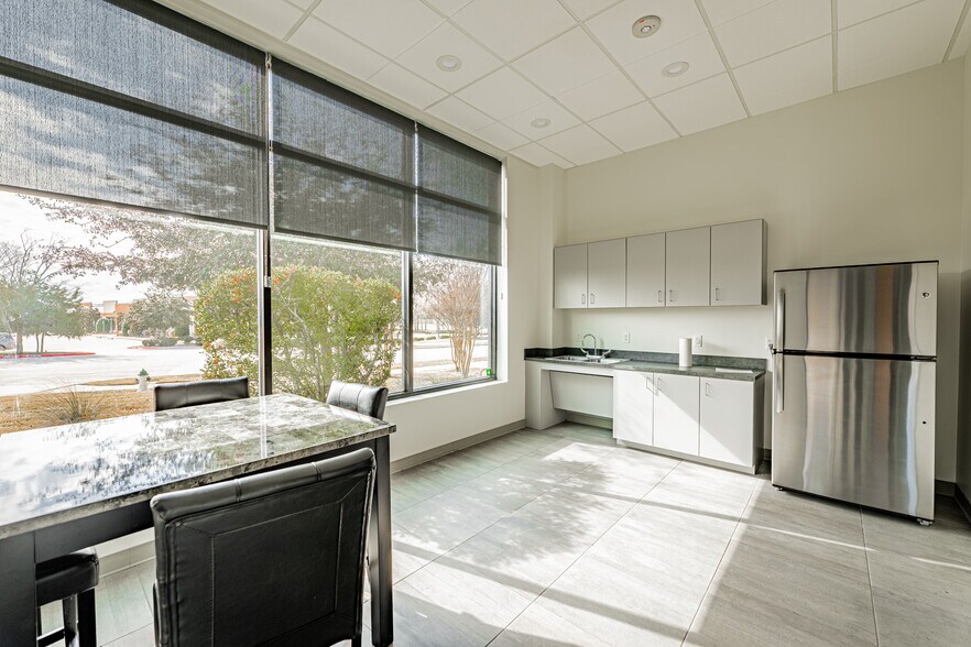 More Photos Of 2300 Dean Way, Southlake Office For Lease