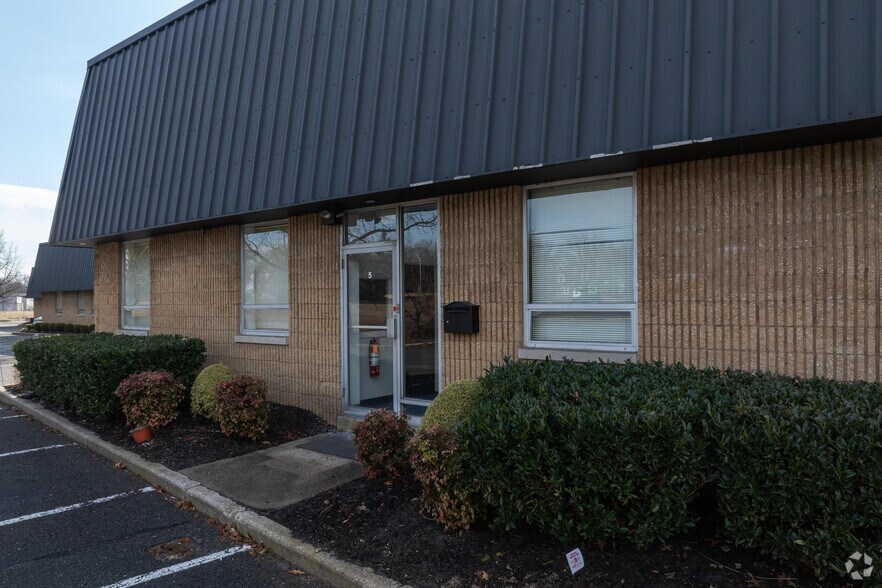 More Photos Of 1829 Underwood Blvd, Delran Distribution For Lease
