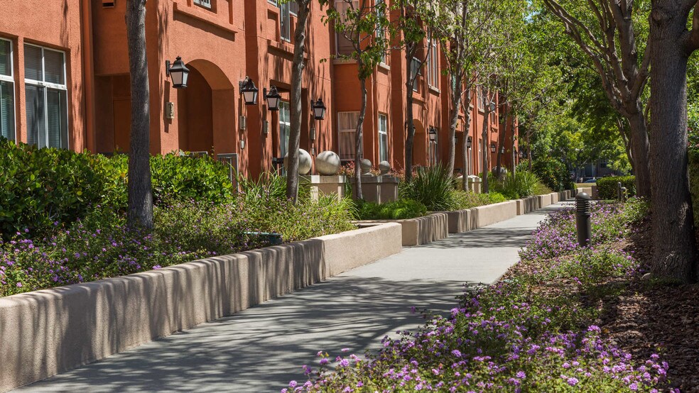 More Photos Of 1001-1101 Park Pl, San Mateo Apartments For Lease