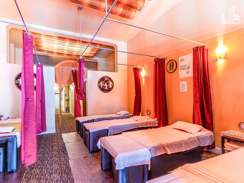 More Photos Of 1538 Polk St, San Francisco Apartments For Sale