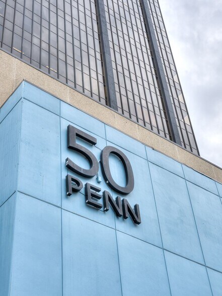 More Photos Of 1900 NW Expressway, Oklahoma City Office For Lease