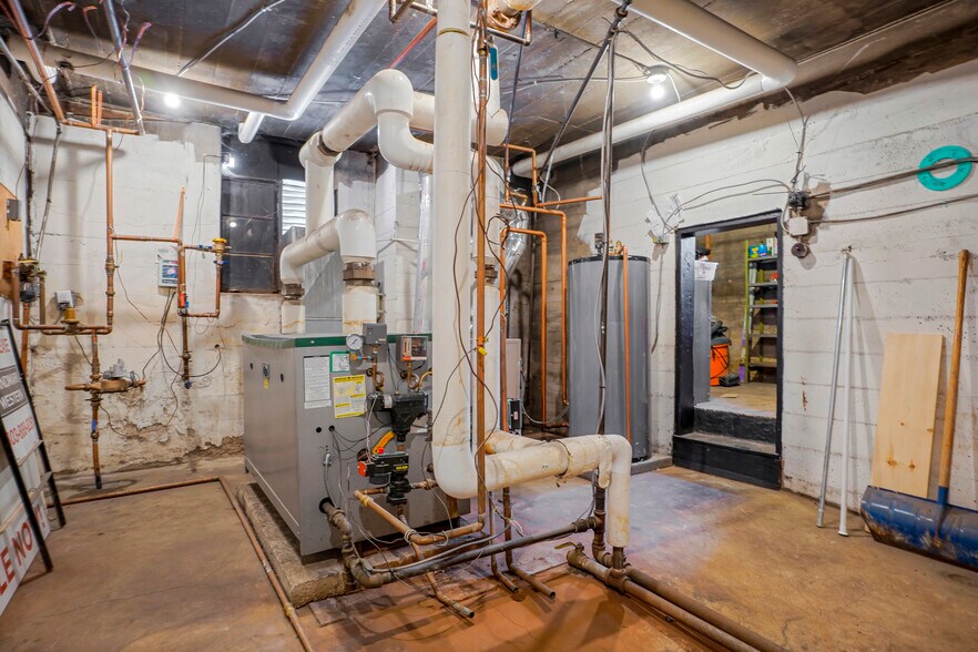 More Photos Of 600 S Logan St, Denver Apartments For Sale