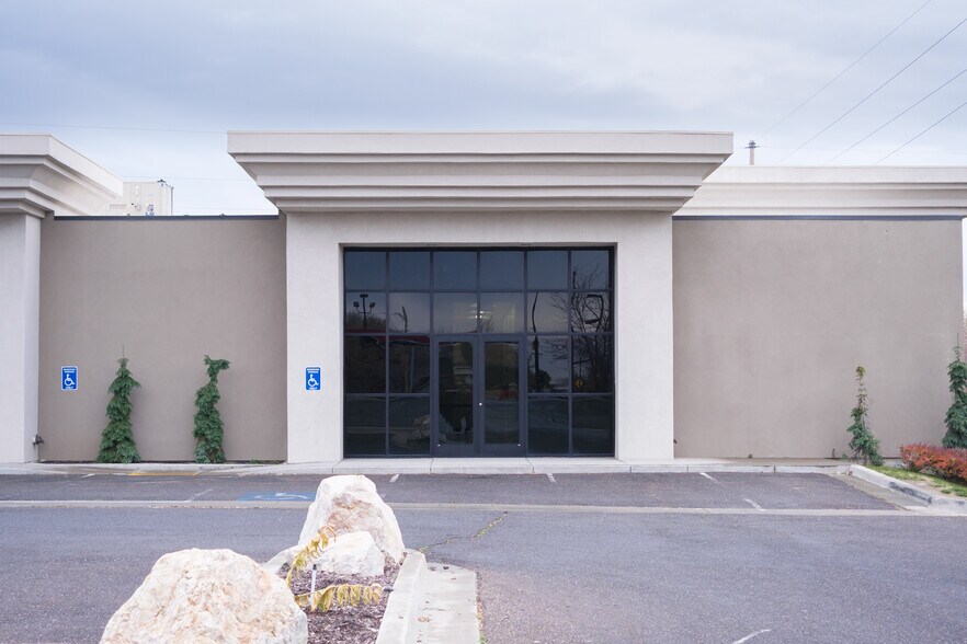 More Photos Of 5682 S 3500 W, Roy Rehabilitation Center For Lease