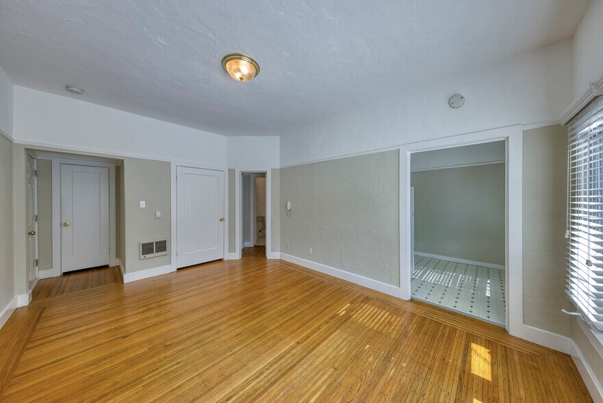 More Photos Of 2451 Le Conte Ave, Berkeley Apartments For Sale