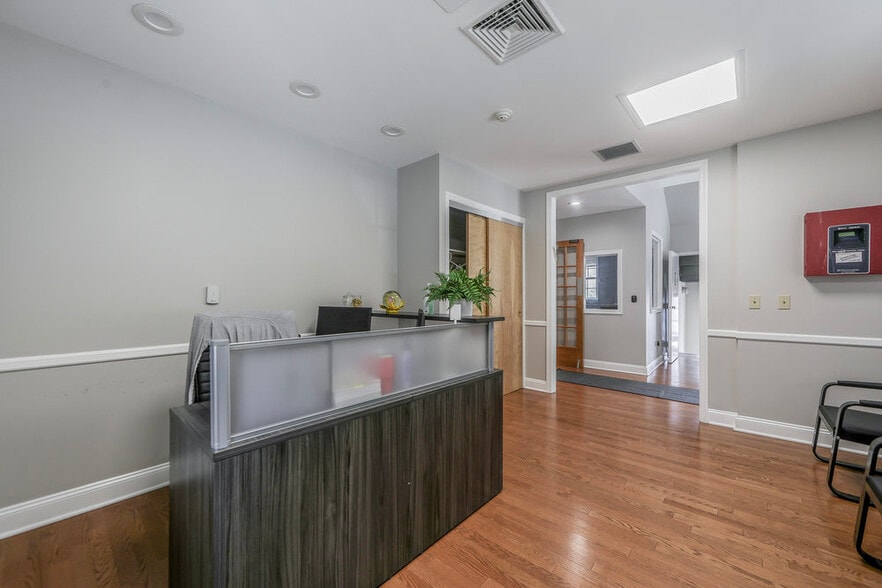 More Photos Of 36 Bergen St, Hackensack Loft Creative Space For Sale