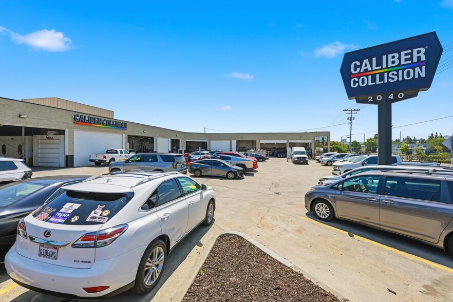 More Photos Of 2040 Mission Rd, Escondido Industrial For Sale