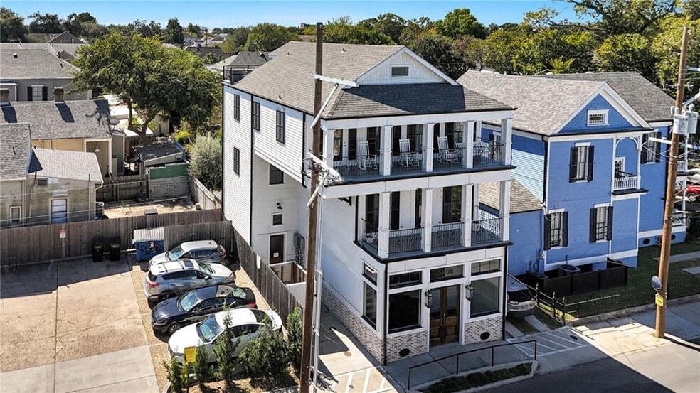 More Photos Of 5808 Magazine St, New Orleans General Retail For Sale