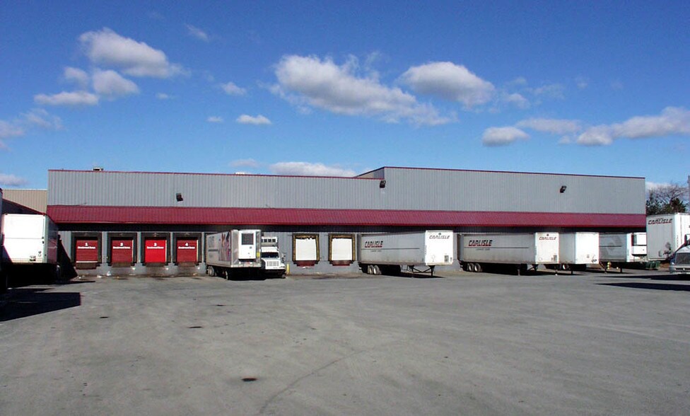 Primary Photo Of 5247 Simpson Ferry Rd, Mechanicsburg Warehouse For Lease