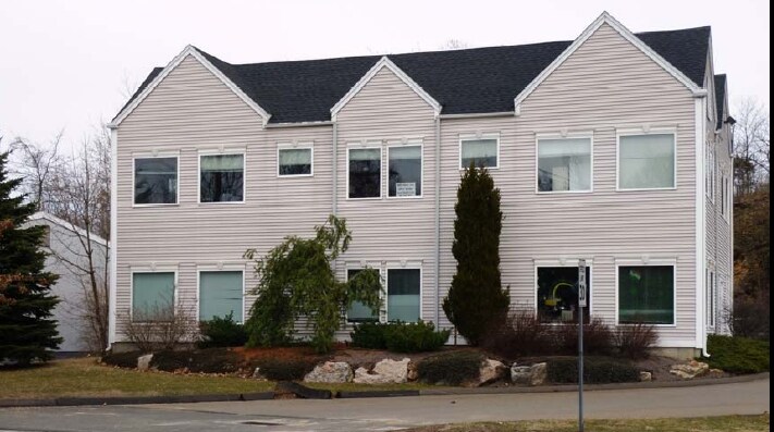 More Photos Of 163 Cedar St, Branford Medical For Lease