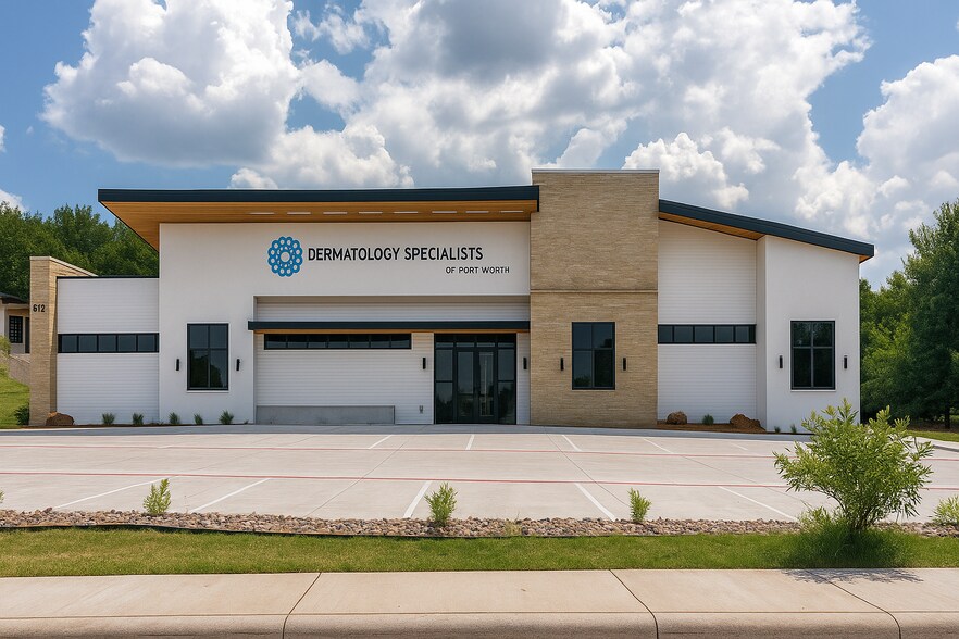 Primary Photo Of 6131 Southwest Blvd, Benbrook Medical For Lease