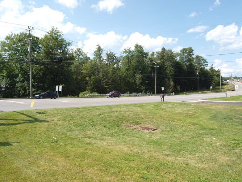 More Photos Of 1098 Million Dollar Hwy, Saint Marys Land For Sale