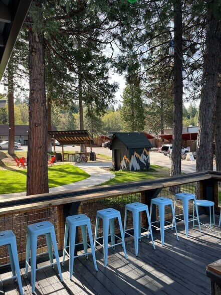 More Photos Of 1612 S Mount Shasta Blvd, Mount Shasta Hotel For Sale