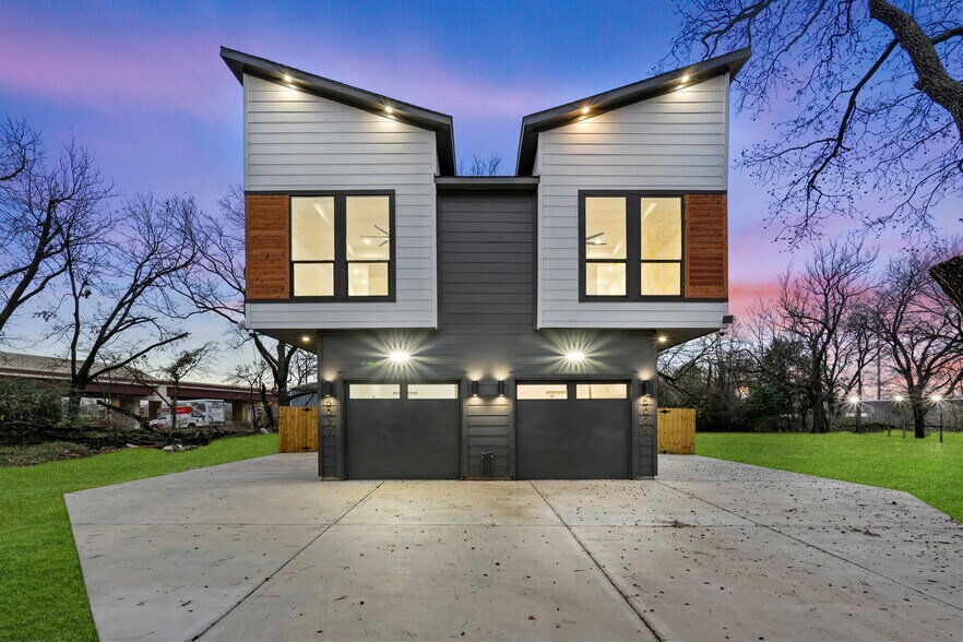 More Photos Of 5027 Colonial Ave, Dallas Apartments For Sale