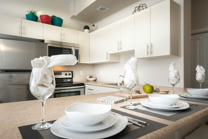 More Photos Of 300 Taché Av, Winnipeg Apartments For Lease