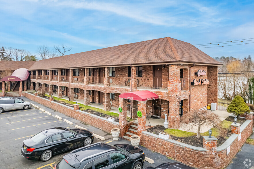 Primary Photo Of 23 Centershore Rd, Centerport Hotel For Sale