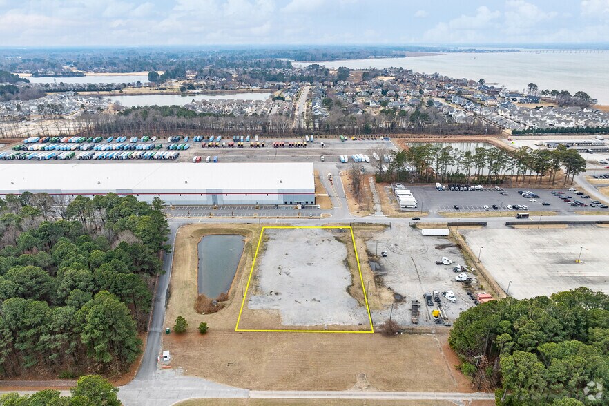 More Photos Of 6701 College Dr, Suffolk Land For Lease