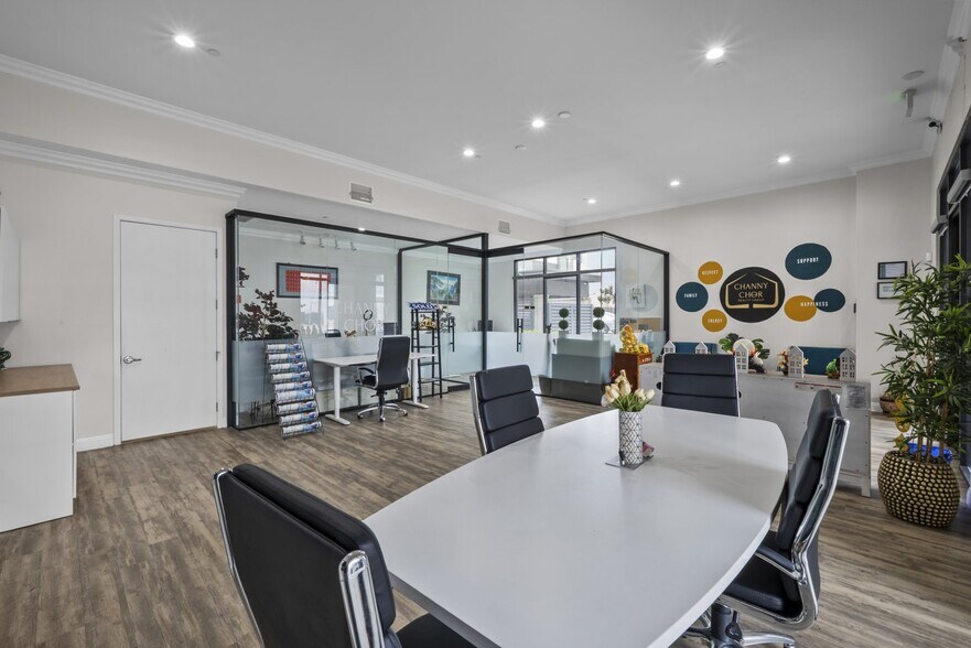 More Photos Of 9908 Artesia Blvd, Bellflower Storefront Retail Office For Sale