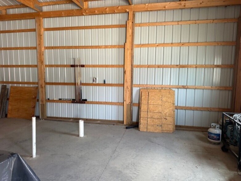 More Photos Of 248 Cosden Ave, Shidler Industrial For Sale