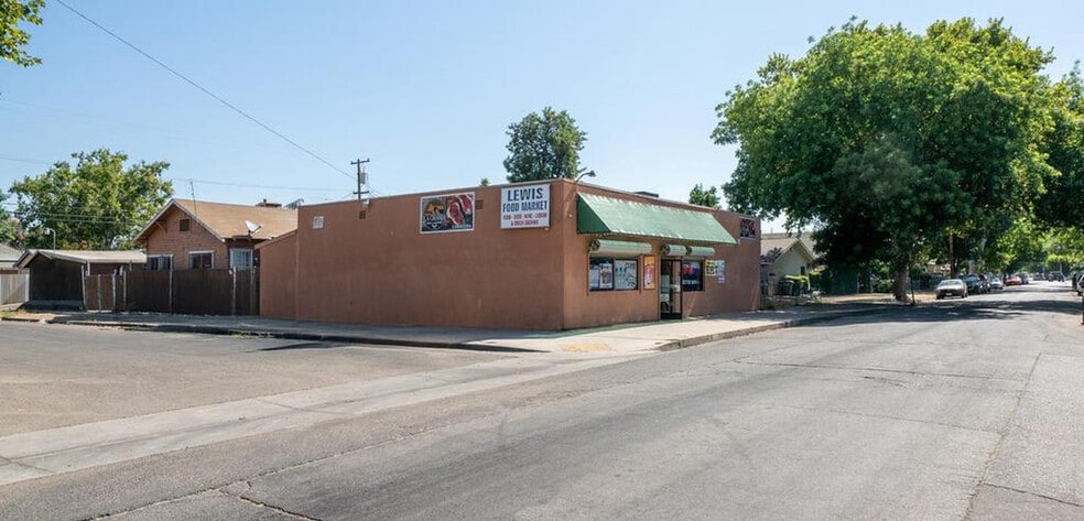 Primary Photo Of 2301 E Lewis Ave, Fresno Convenience Store For Sale