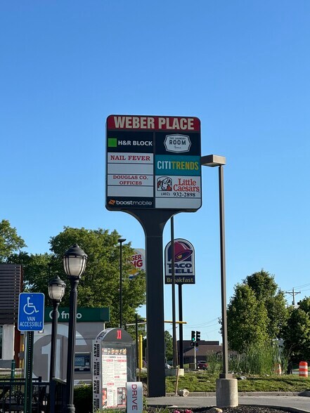 More Photos Of 7402-7456 N 30th St, Omaha Unknown For Lease