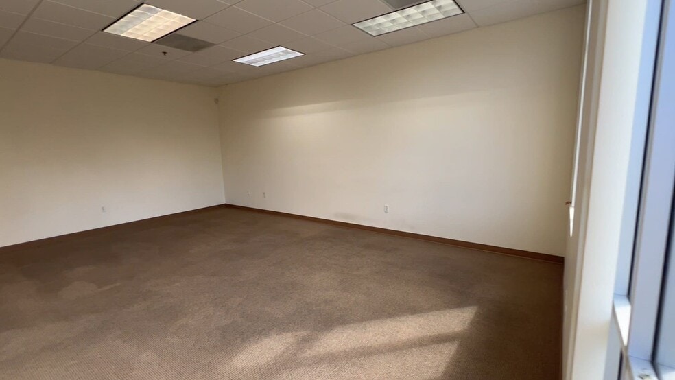 Primary Photo Of 1116 Cadillac Ct, Milpitas Flex For Sale