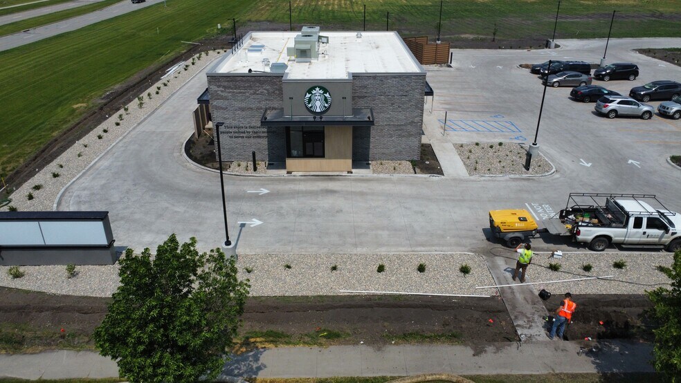 More Photos Of 4675 Washington St, Grand Forks Restaurant For Sale