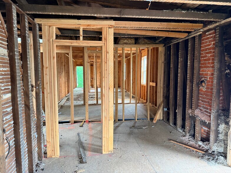 More Photos Of 1115 Upland St, Chester Apartments For Sale