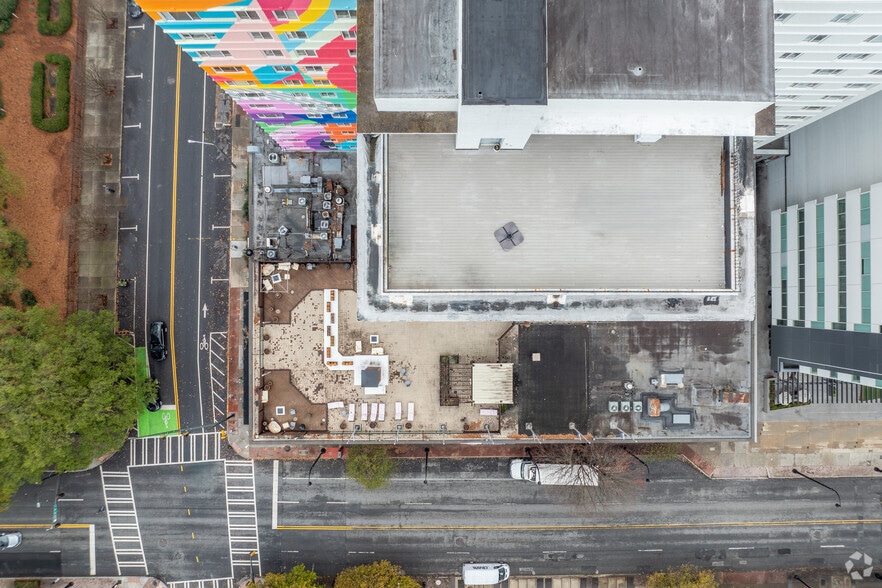 More Photos Of 710 Peachtree St NE, Atlanta Apartments For Lease